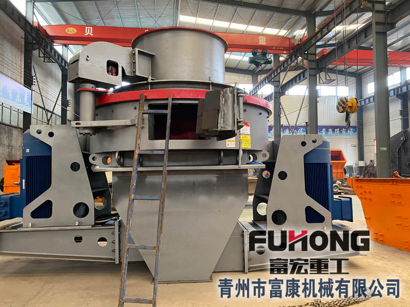 新型立式冲击破 新型立式冲击破