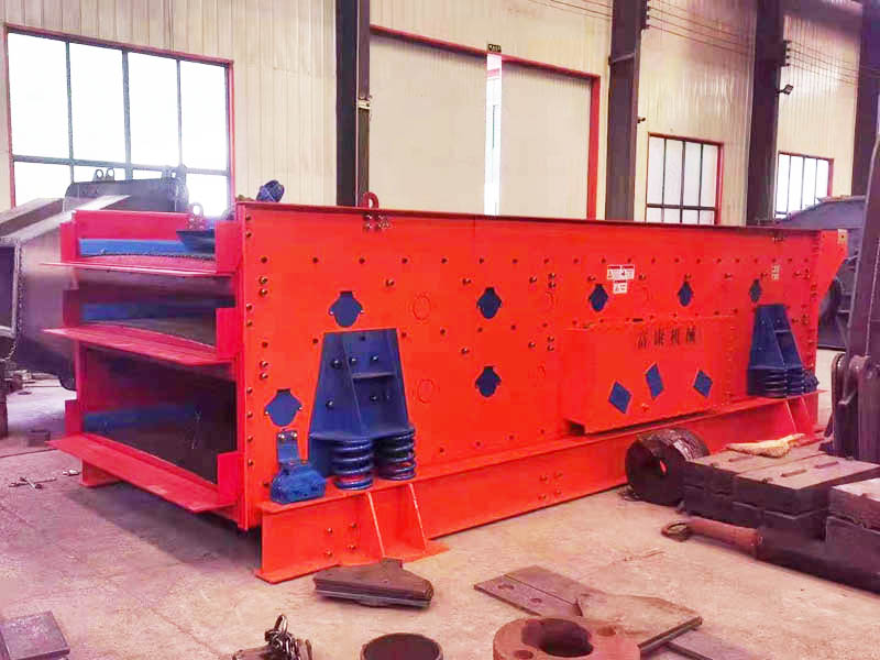 直线式三轴水平振动筛 直线式三轴水平振动筛